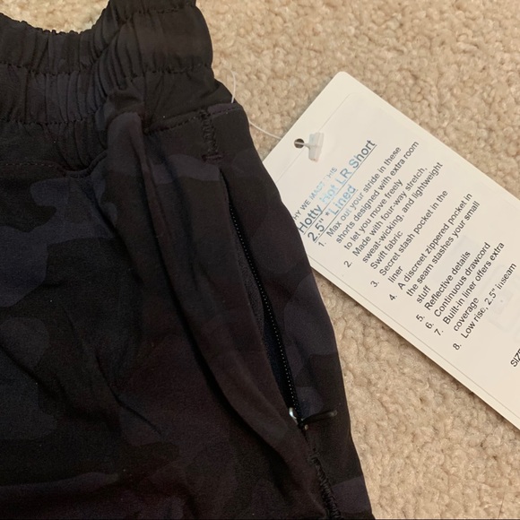 Lululemon Hotty Hot‎ Short *LR 2.5" incognito camo - Picture 6 of 13